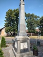 moravany_pomnik_pred