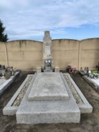 Vysokotlaké čištění hrobky